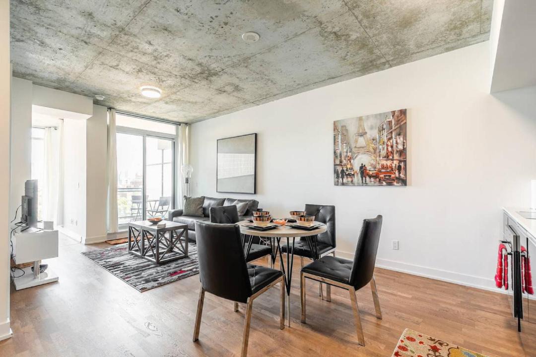 Photo of Livingroom in Beaconsfield Village
