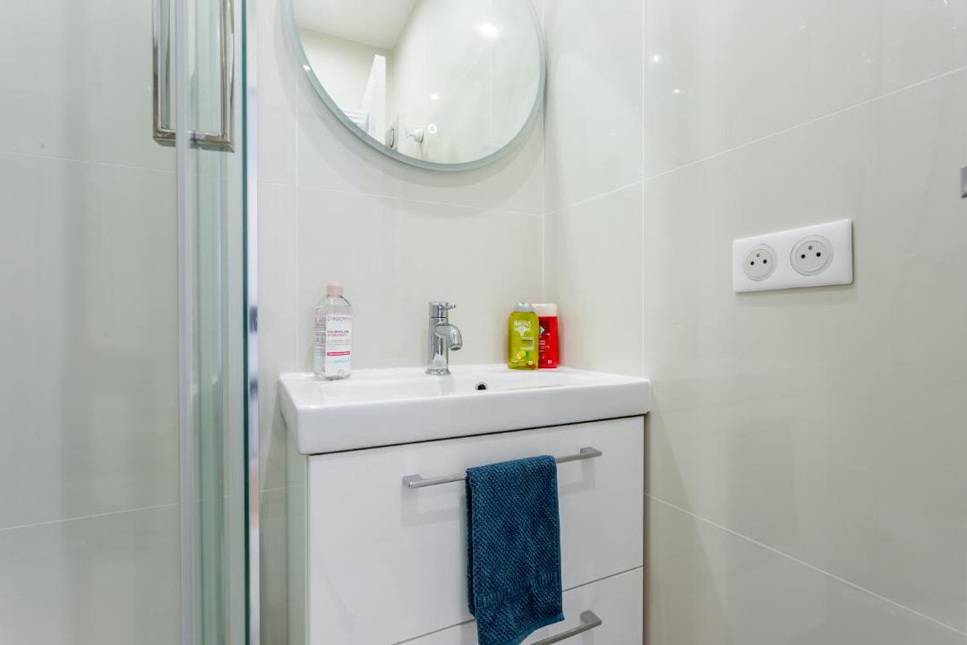 Photo of Bathroom in Montparnasse