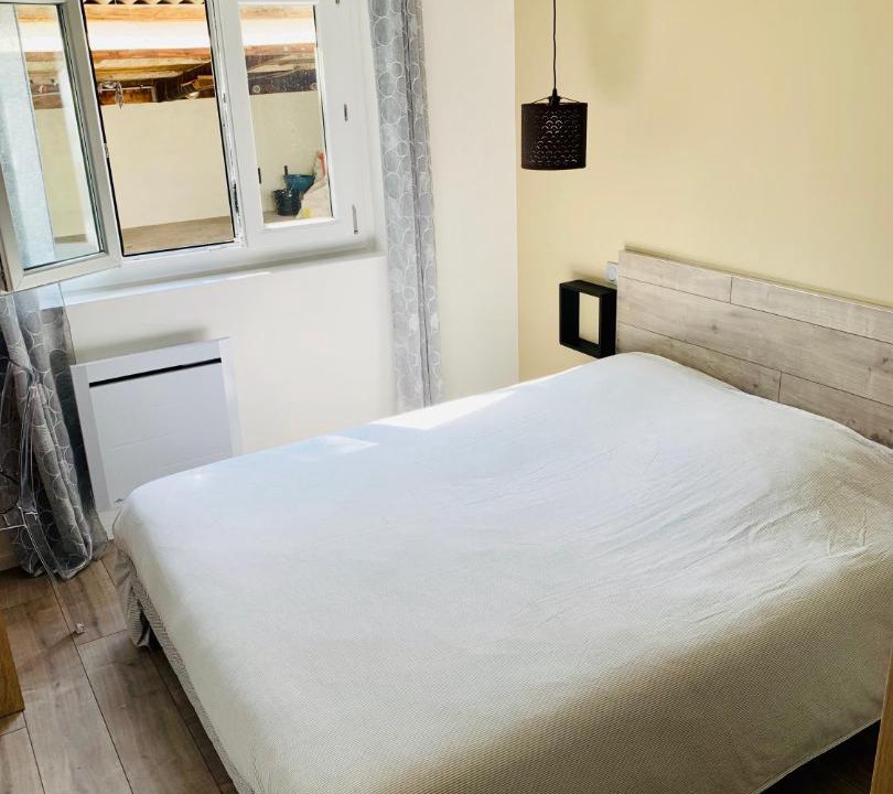 Photo of Bedroom in Le Blanc-Mesnil