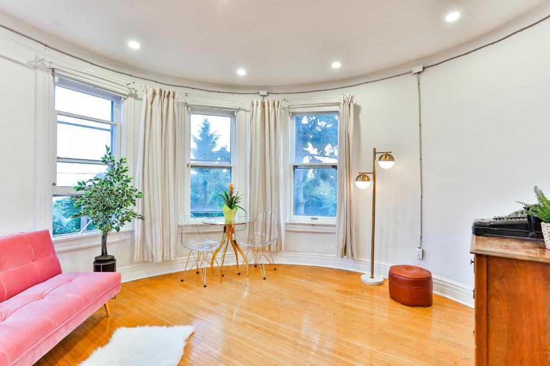 Photo of Livingroom in Parkdale