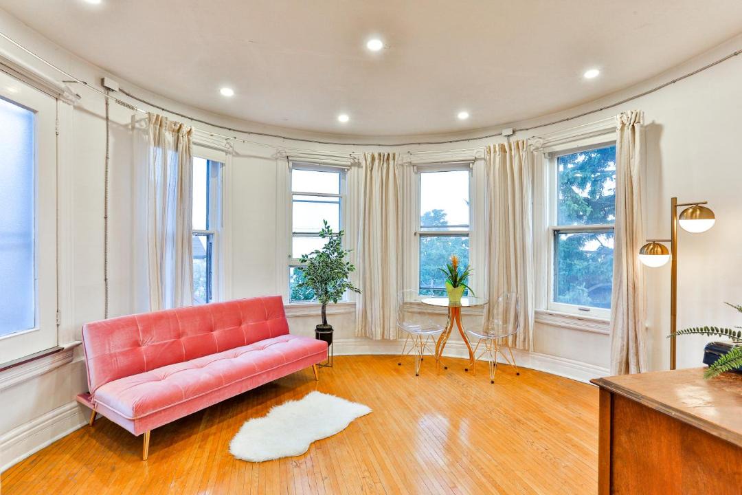 Photo of Livingroom in Parkdale