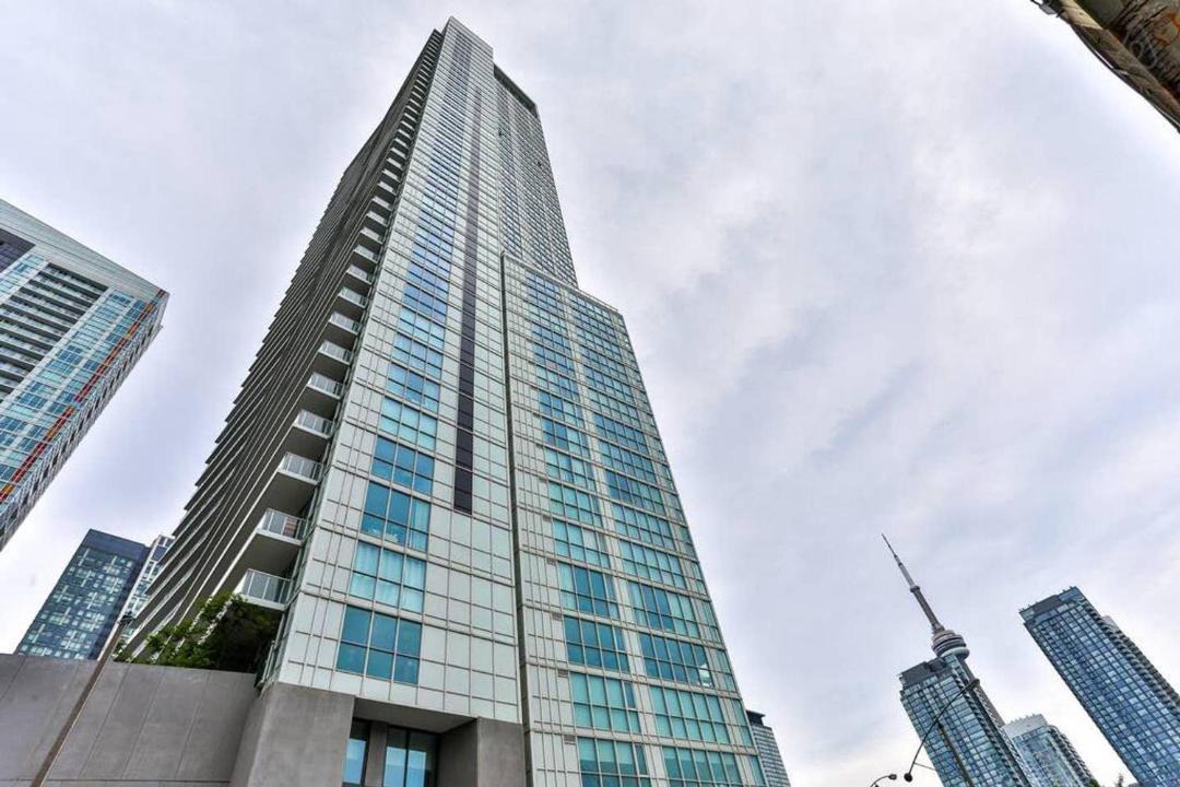 Photo of Buildings in CityPlace