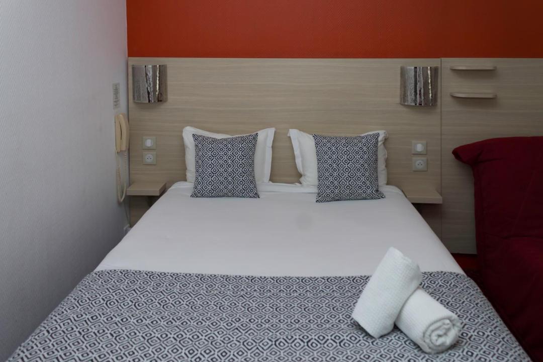 Photo of Bedroom in Puteaux