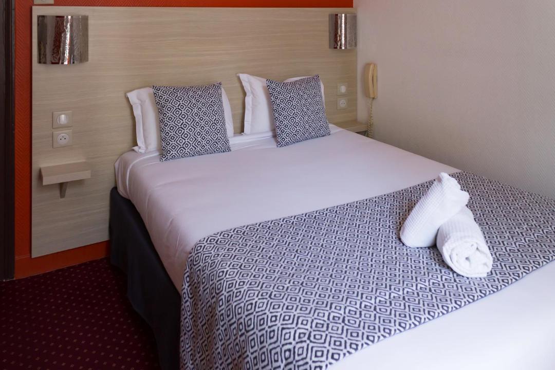 Photo of Bedroom in Puteaux