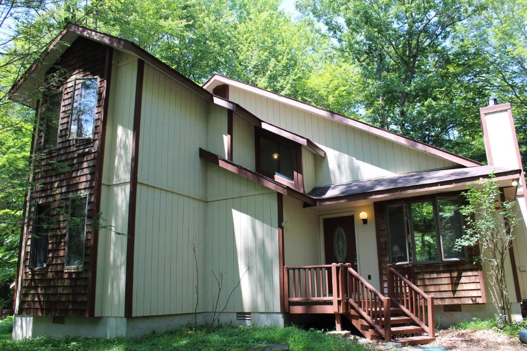 Photo of Buildings in Locust Lake Village