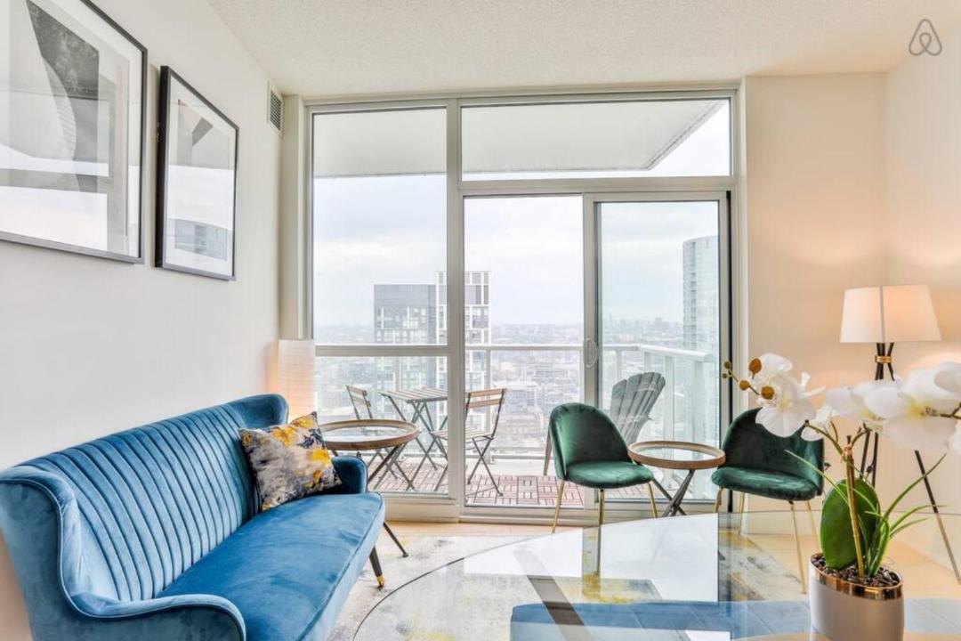 Photo of Livingroom in CityPlace
