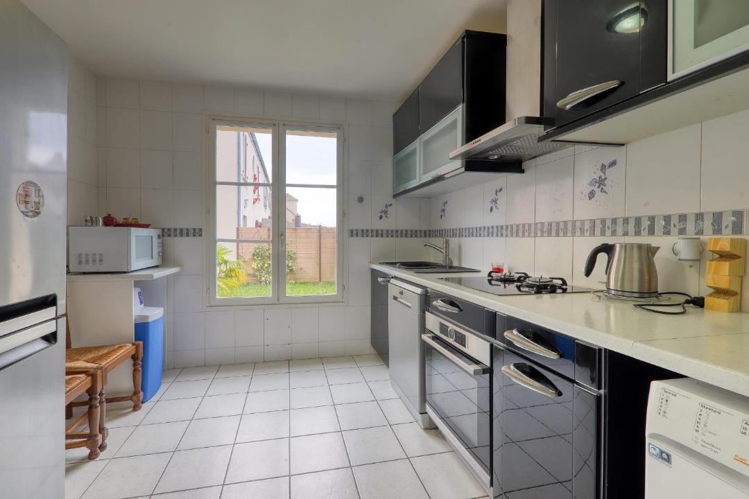 Photo of Kitchen in Magny-le-Hongre