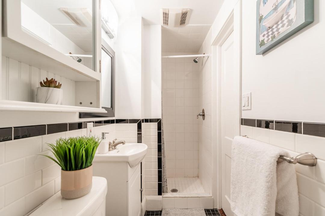 Photo of Bathroom in Chaplin Estates
