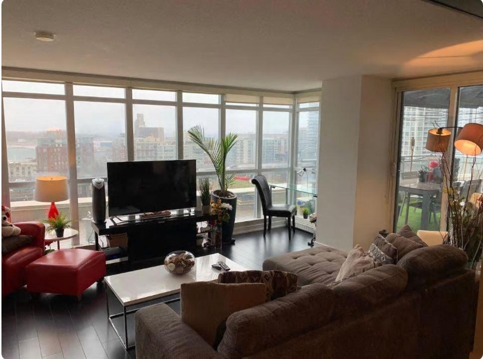 Photo of Livingroom in CityPlace