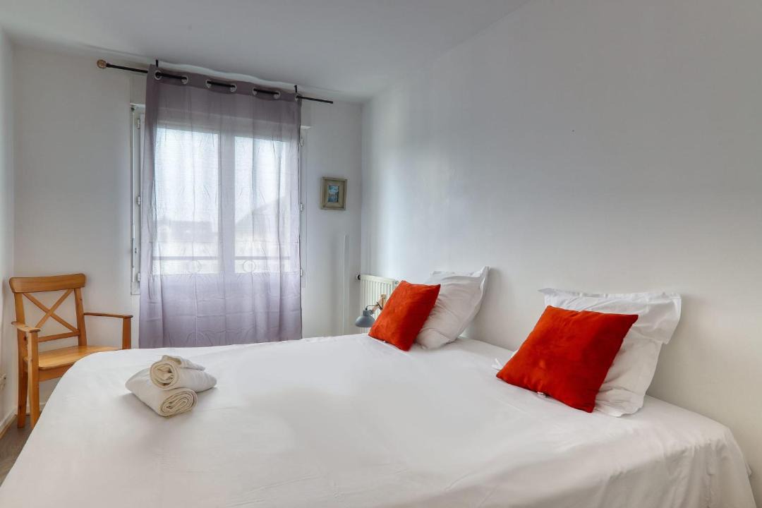 Photo of Bedroom in Magny-le-Hongre