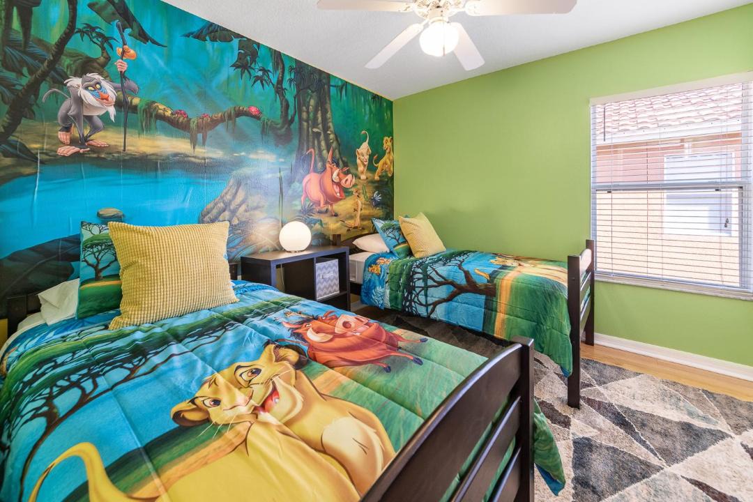 Photo of Bedroom in Crestwynd Bay