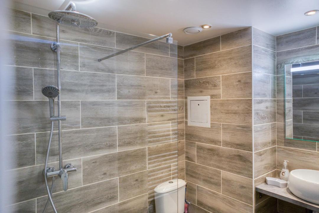 Photo of Bathroom in Magny-le-Hongre