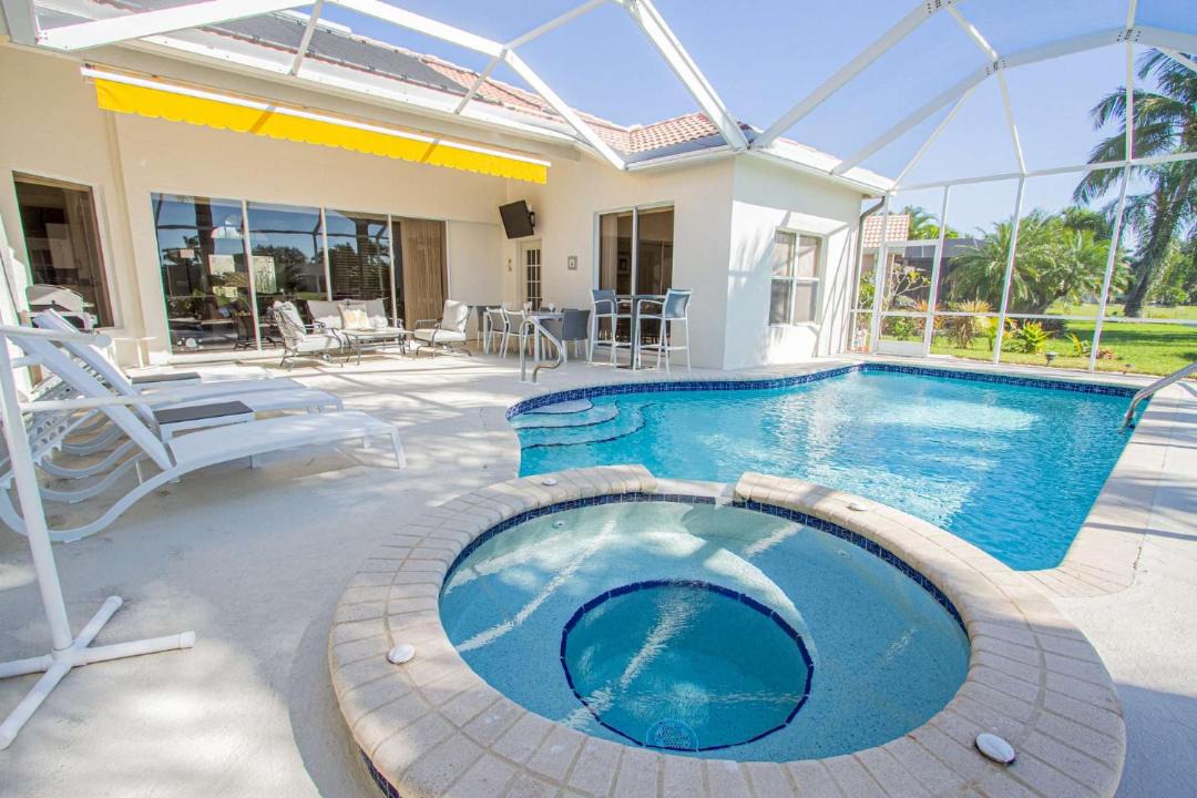 Photo of Others in Central Naples