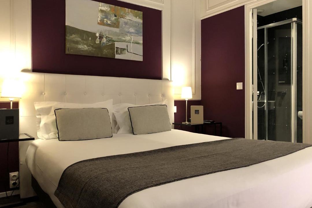 Photo of Bedroom in Puteaux