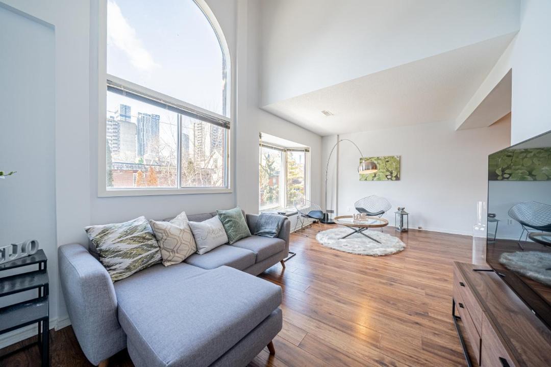 Photo of Livingroom in Cabbagetown South