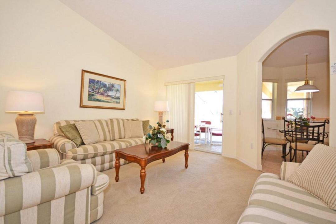 Photo of Livingroom in Tuscan Ridge