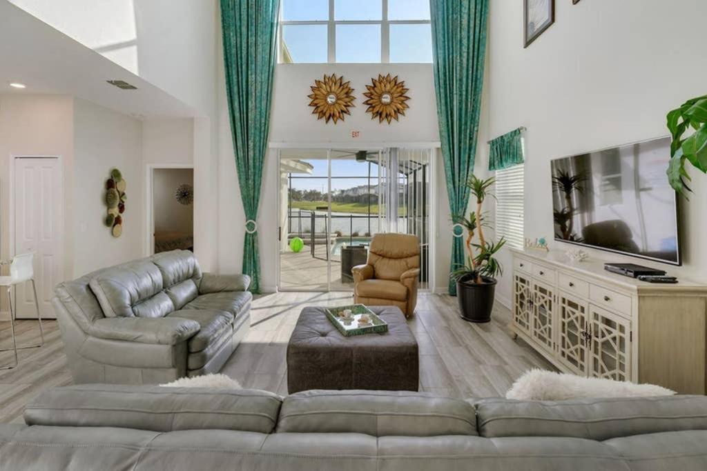 Photo of Livingroom in Kissimmee