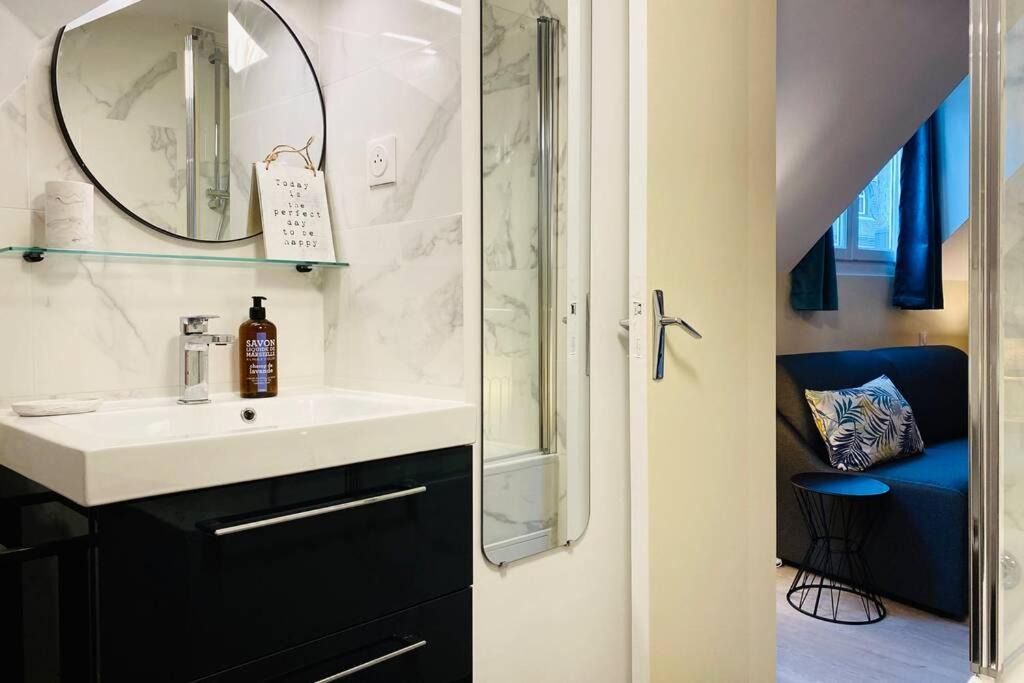 Photo of Bathroom in 8th Arrondissement