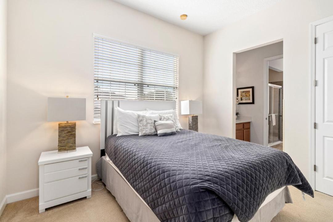 Photo of Bedroom in Reunion
