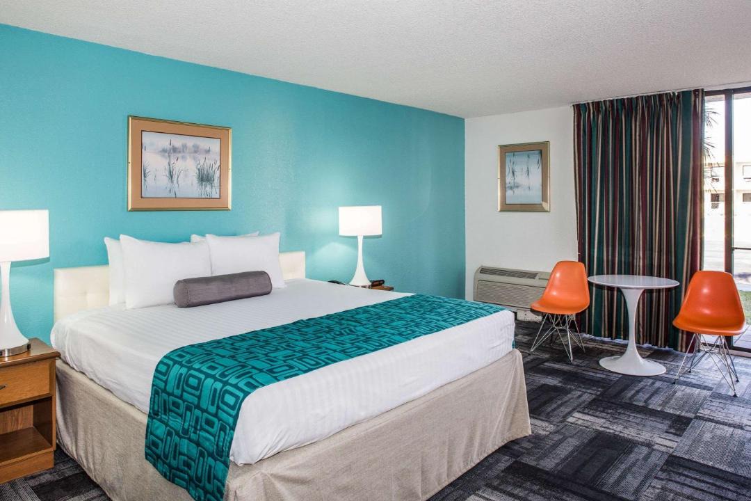 Photo of Bedroom in Winter Haven