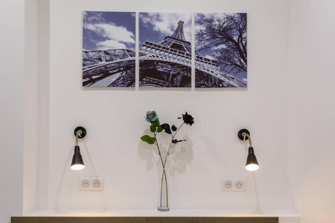 Photo of Others in Quartier des Grandes-Carrieres
