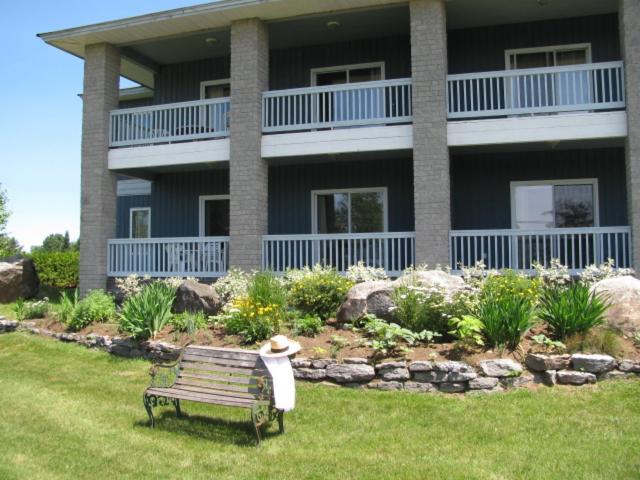 Photo of Others in Calabogie