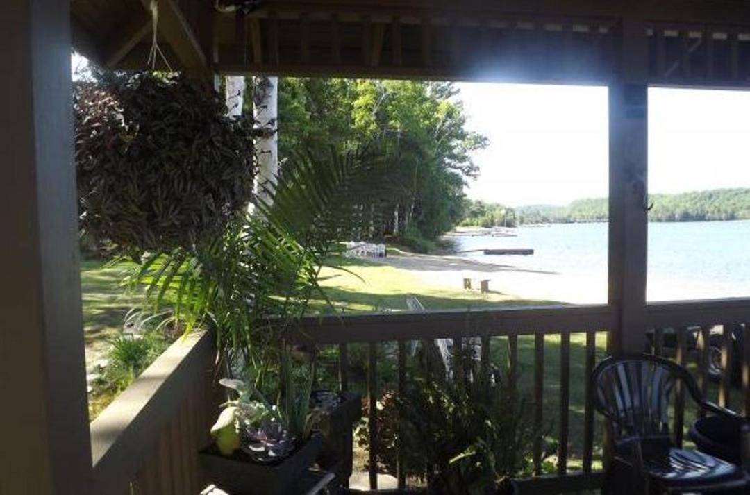 Photo of Patio Balcony in Algonquin Highlands