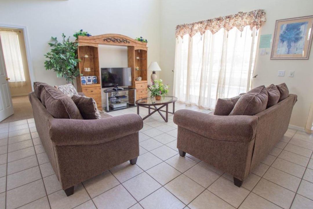 Photo of Livingroom in Seasons