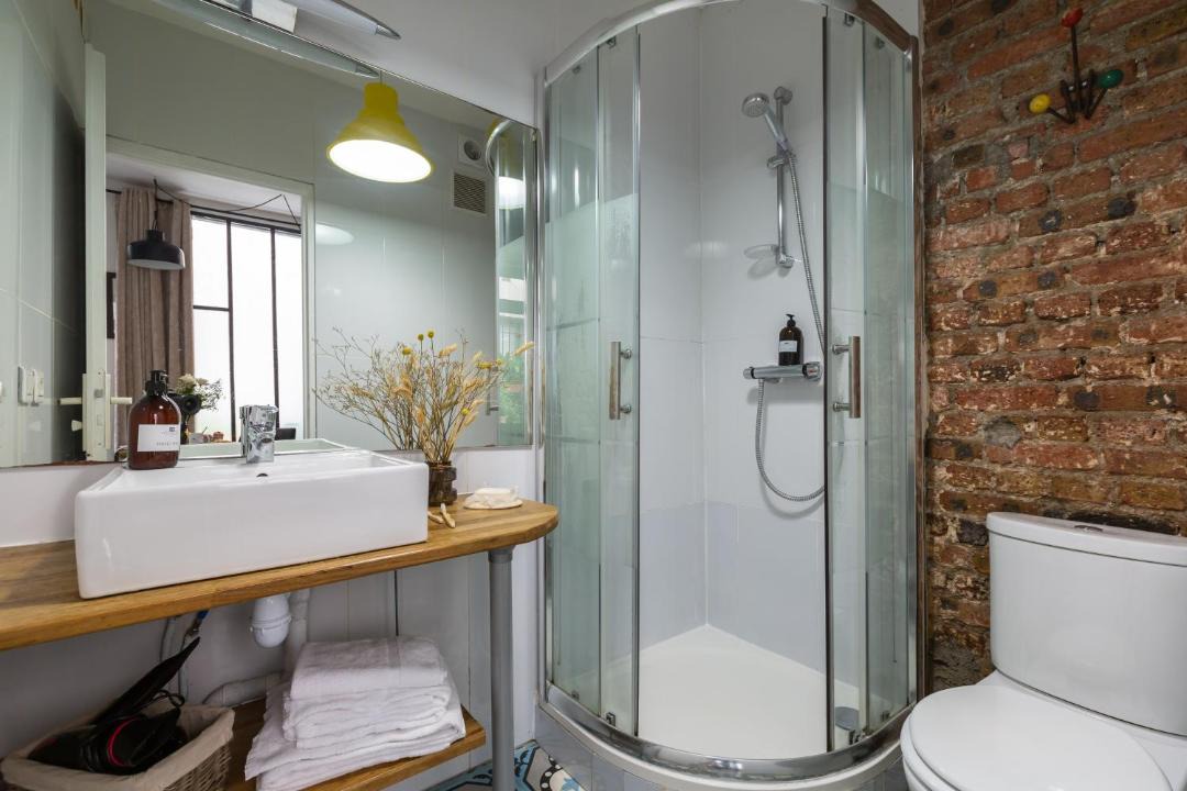 Photo of Bathroom in Quartier de la Porte-Saint-Denis