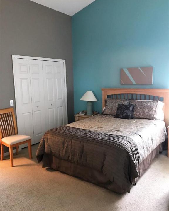 Photo of Bedroom in Florida Pines