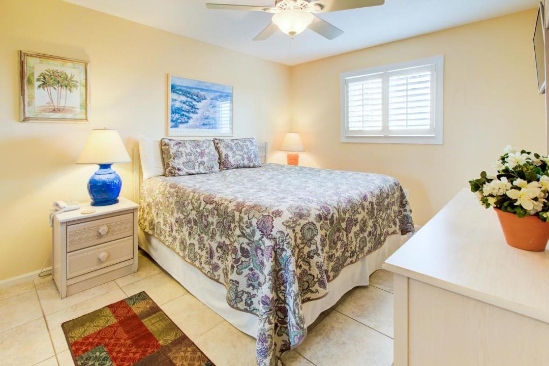 Photo of Bedroom in Miramar Beach