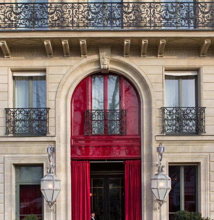 Photo of Others in 8th Arrondissement