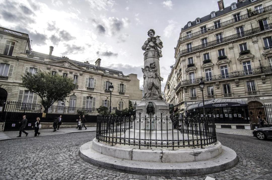 Photo of Others in 9th Arrondissement