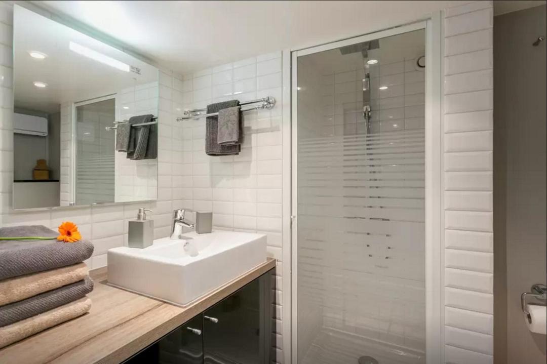 Photo of Bathroom in Notre-Dame-des-Champs