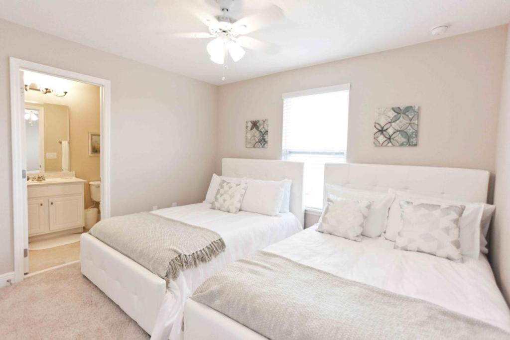 Photo of Bedroom in Loughman