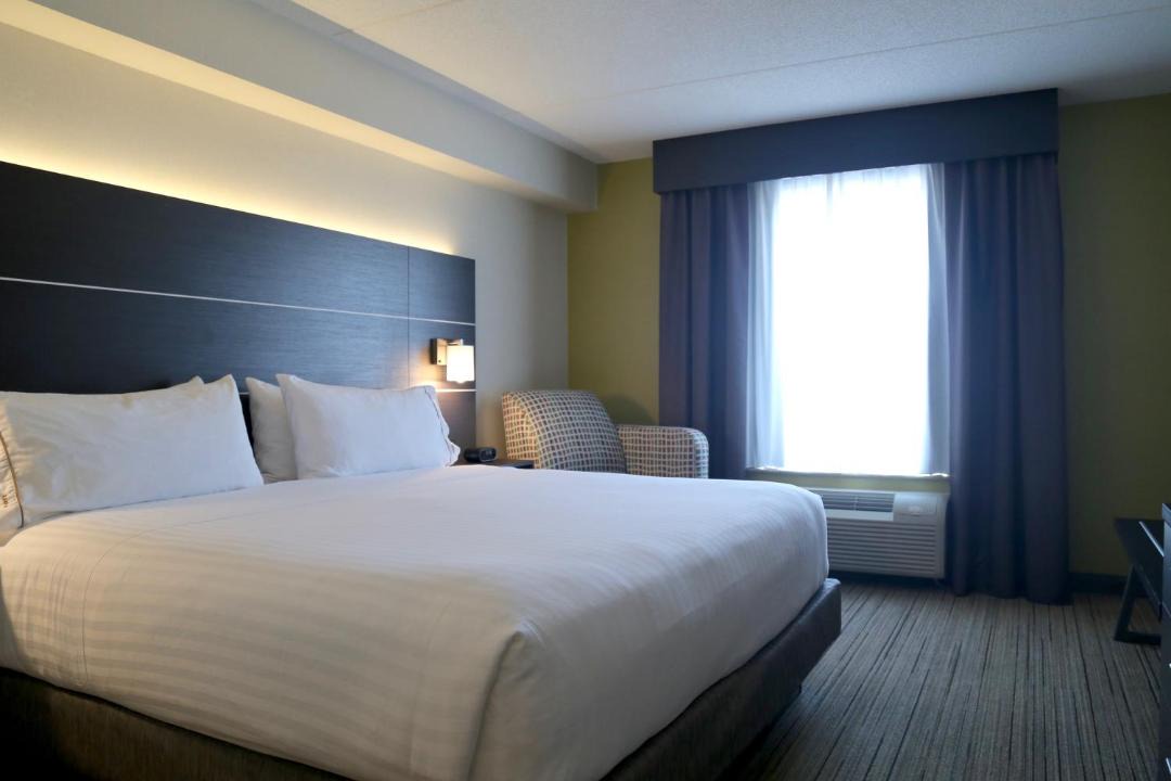 Photo of Bedroom in Airport Road Business Centre