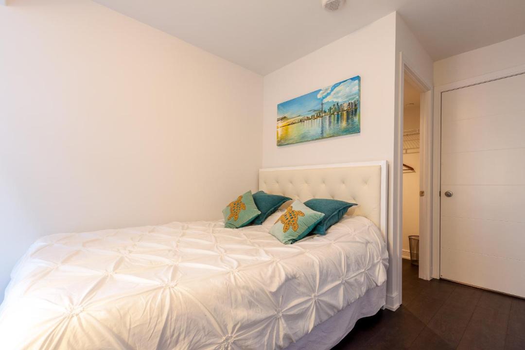 Photo of Bedroom in Fashion District