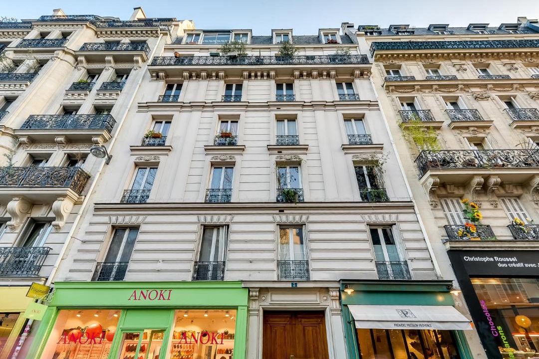 Photo of Buildings in Montmartre