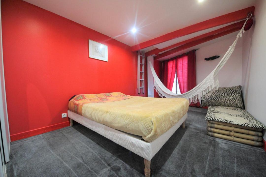Photo of Bedroom in Aubervilliers