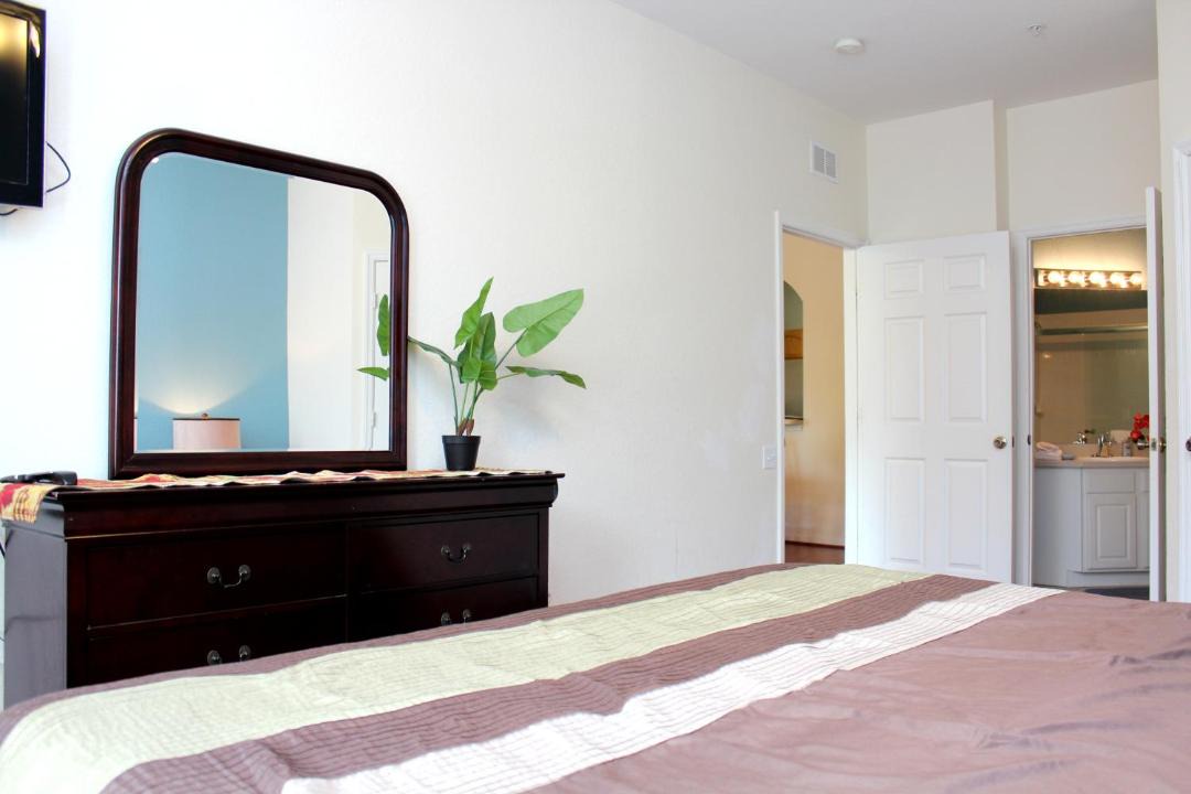 Photo of Bedroom in Windsor Hills