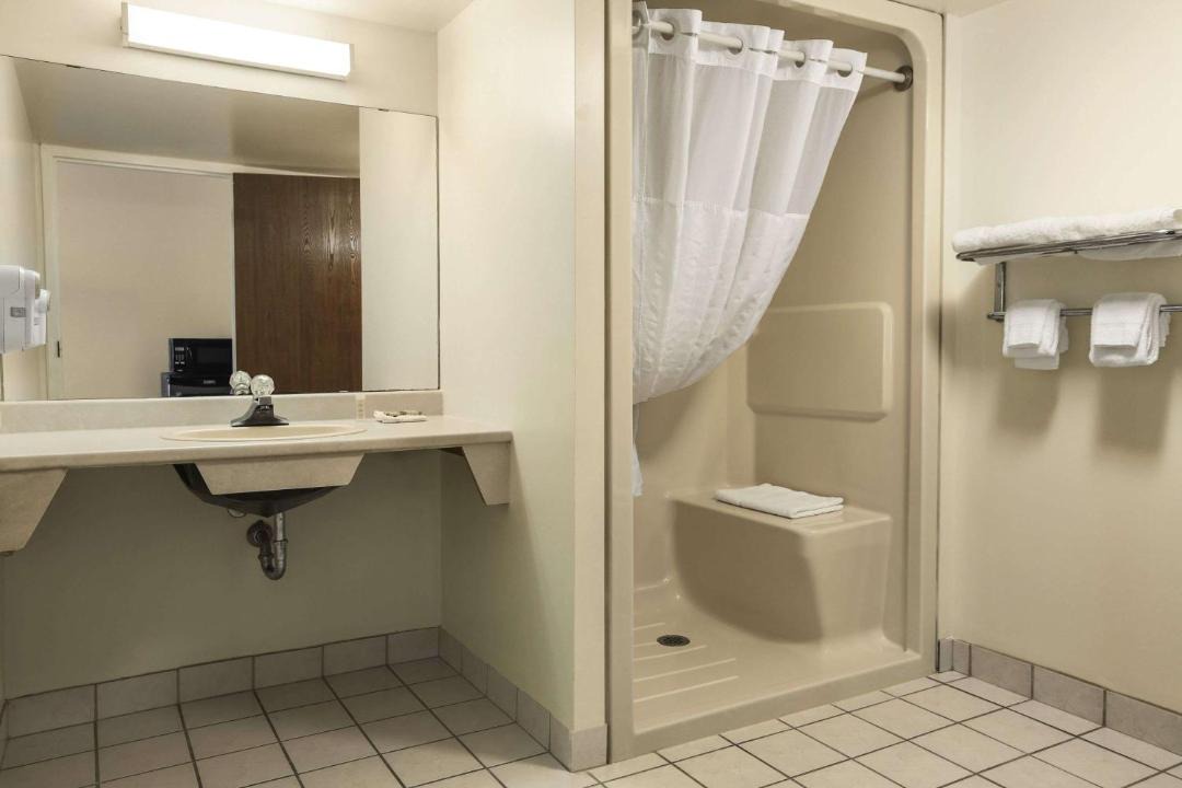 Photo of Bathroom in North Bay