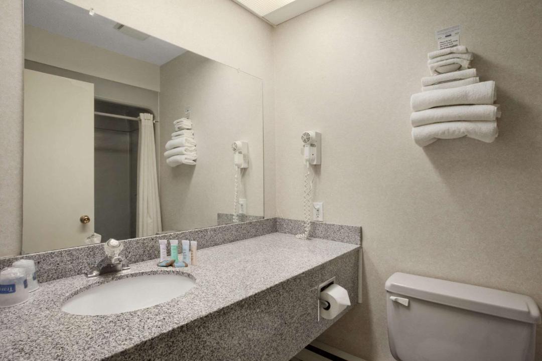 Photo of Bathroom in Bracebridge