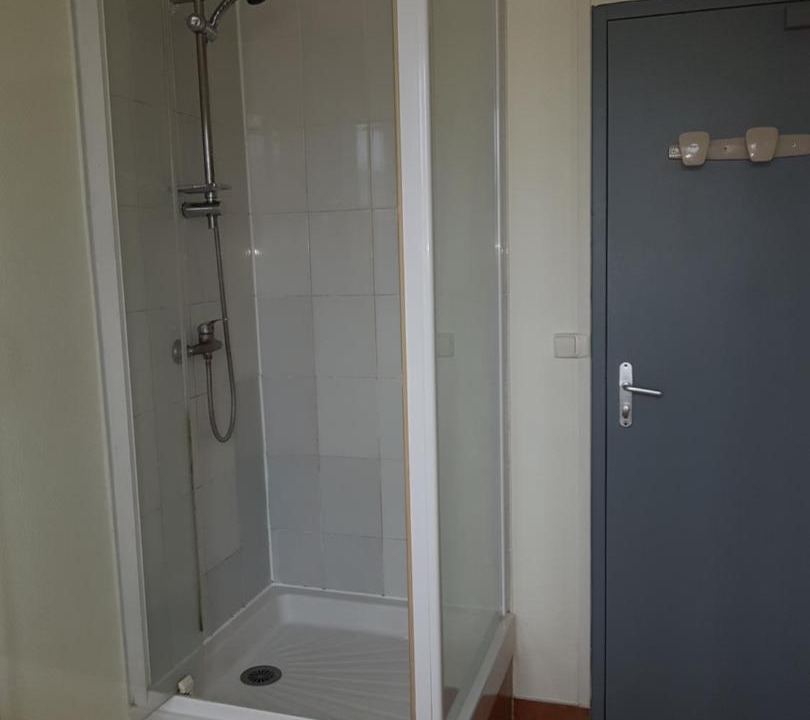 Photo of Bathroom in 11th Arrondissement