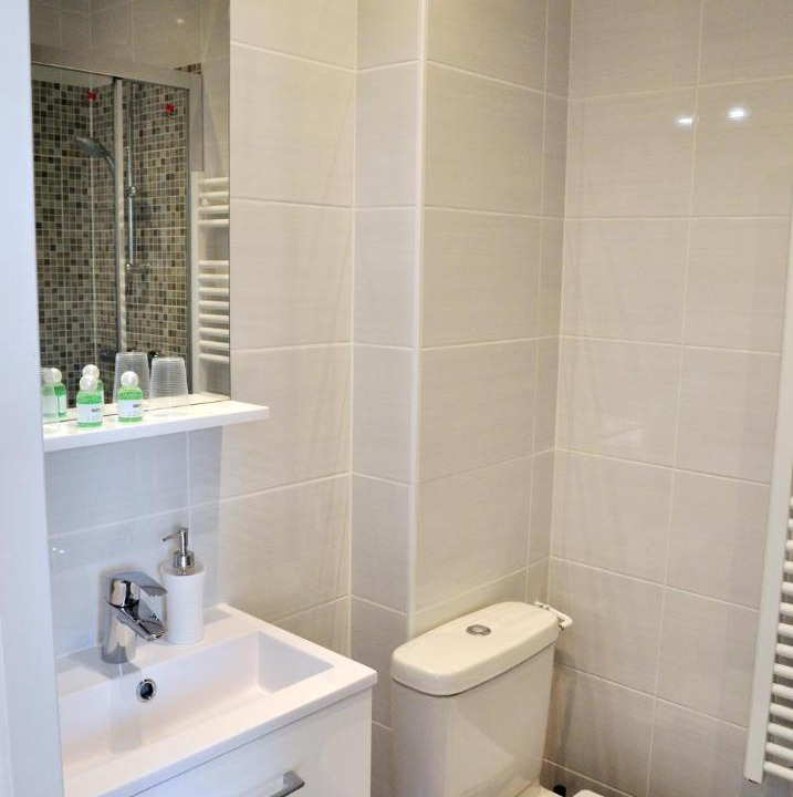 Photo of Bathroom in Centre