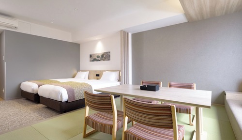 Deluxe Family Room (Japanese-Western-Style Room)