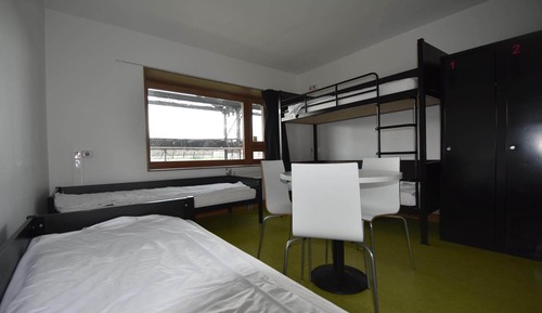 Bed in 4-Bed Male Dormitory Ensuite Shower - Shared Toilets