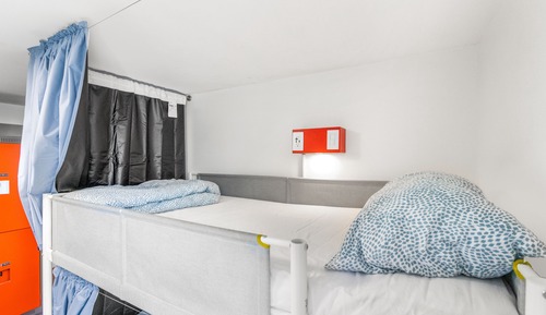 Bed in 4-Bed Female Dorm