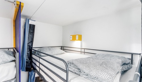 Private 8-Bed Dorm