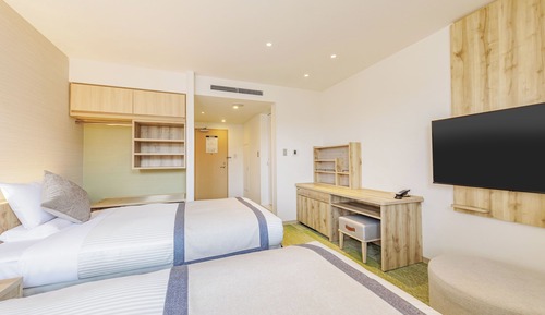 Superior Twin Room, Non Smoking (with private bathroom)