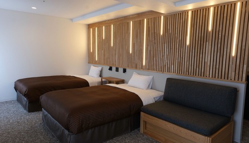 Executive Triple Room, River View, Non-Smoking (C) 5F